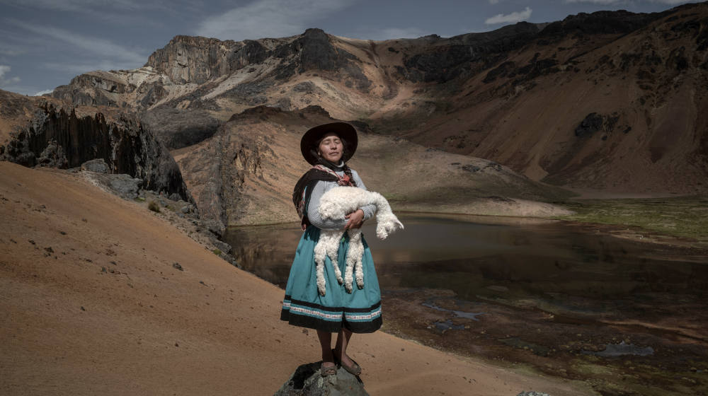 © Alessandro Cinque, Pulitzer Center / National Geographic