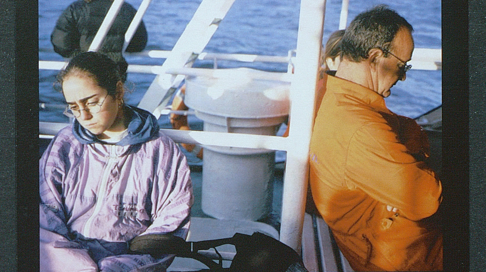 © ALLAN SEKULA Marea Negre, 2002-2003 Exhausted volunteers (who return from Ons Island, 19.12.02)