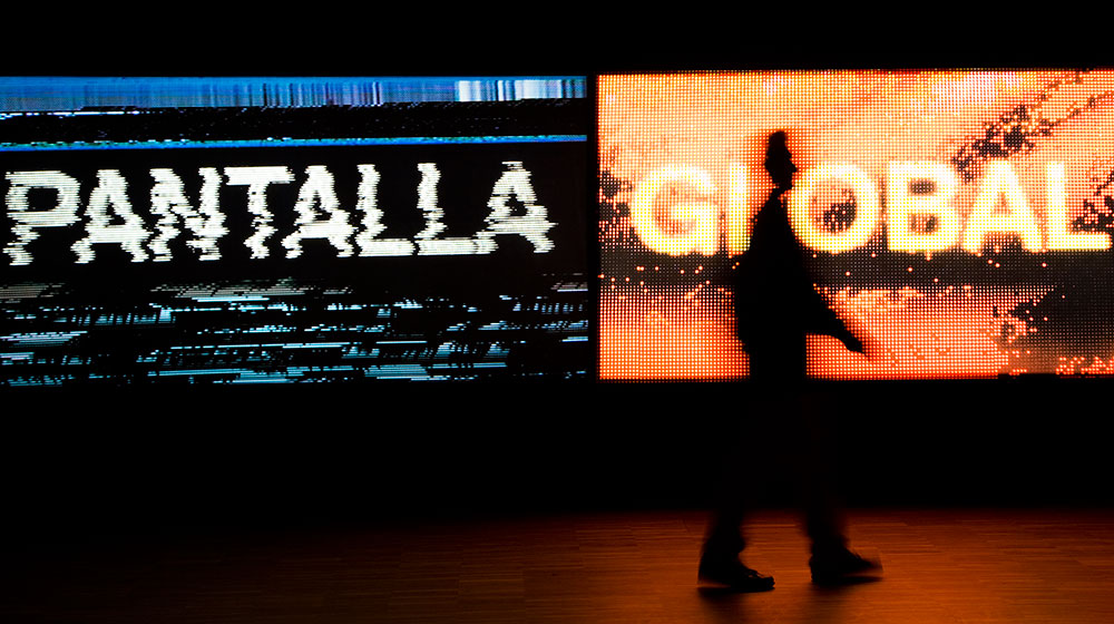 Global Screen/ Pantaila Globala