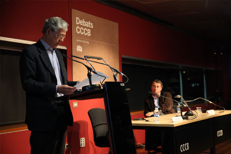 Internet igual a democràcia?