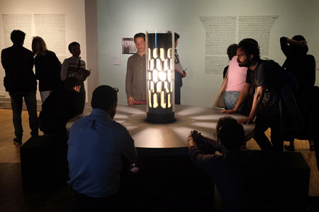 «La luz negra»
