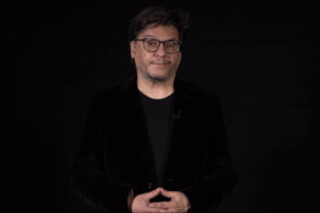 Ricard Solé: «La exposición "Cerebro(s)" nos acerca al multiverso de la complejidad de los cerebros»