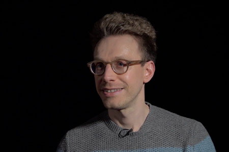 Daniel Tammet: «A menudo ignoramos hasta dónde somos capaces de llegar, hasta que no lo probamos»