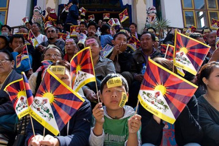 La qüestió tibetana a debat